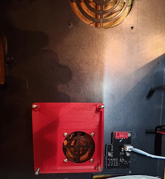 Ngàm chuyển đổi quạt tản nhiệt 80mm sang 40mm cho máy in QIDI Q2 - Image 1