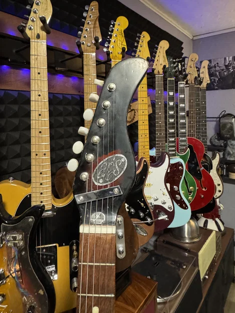 Phù hiệu AGS Guitar Headstock - Tái tạo logo 3D cho đàn guitar cổ - Image 1