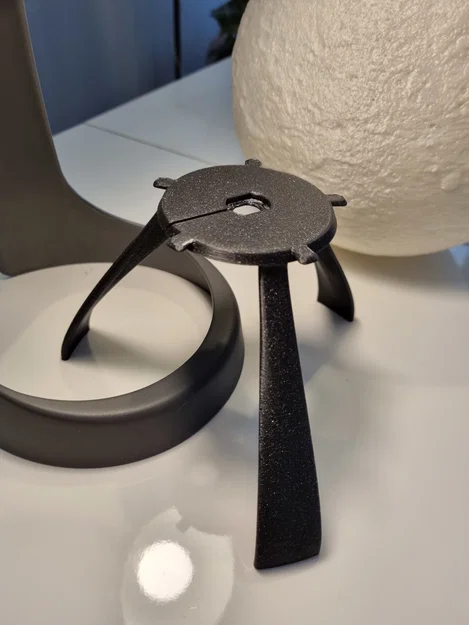 Giá đỡ đèn Moon Lamp từ linh kiện đèn Ikea Svallet - Image 2