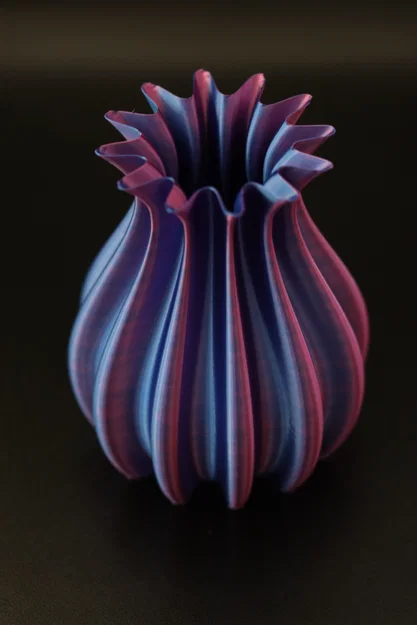 Mẫu in 3D lọ hoa Curved Vase nghệ thuật trang trí bàn làm việc - Image 1