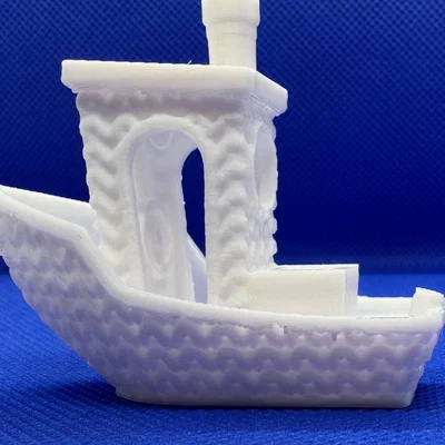 Mô hình Benchy kiểu đan len (Knitted Benchy)