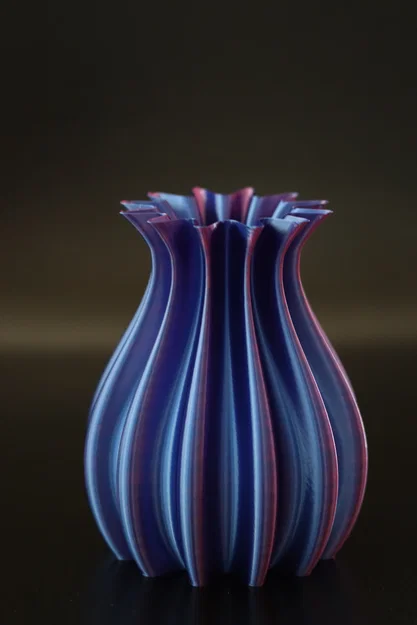 Mẫu in 3D lọ hoa Curved Vase nghệ thuật trang trí bàn làm việc - Image 3