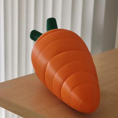 Hộp Đựng Hình Cà Rốt