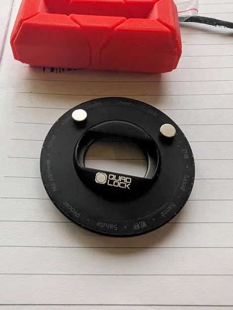 Đế sạc Standby Mode cho iPhone 16 Pro dùng ốp Quad Lock Mag - Image 5