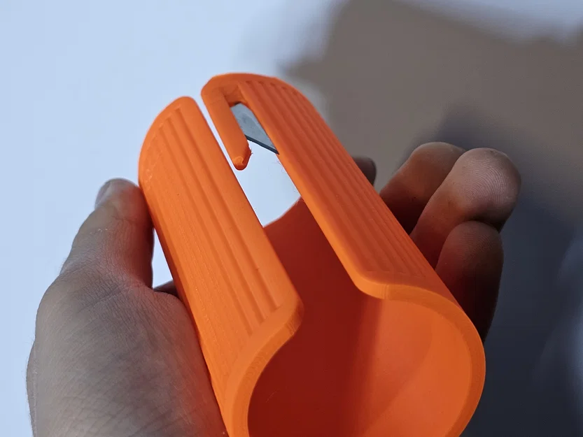 Dụng cụ cắt giấy gói quà (Wrapping Paper Cutter) - Image 5