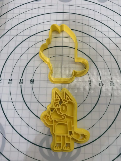 Khuôn cắt bánh quy Bluey - Image 5