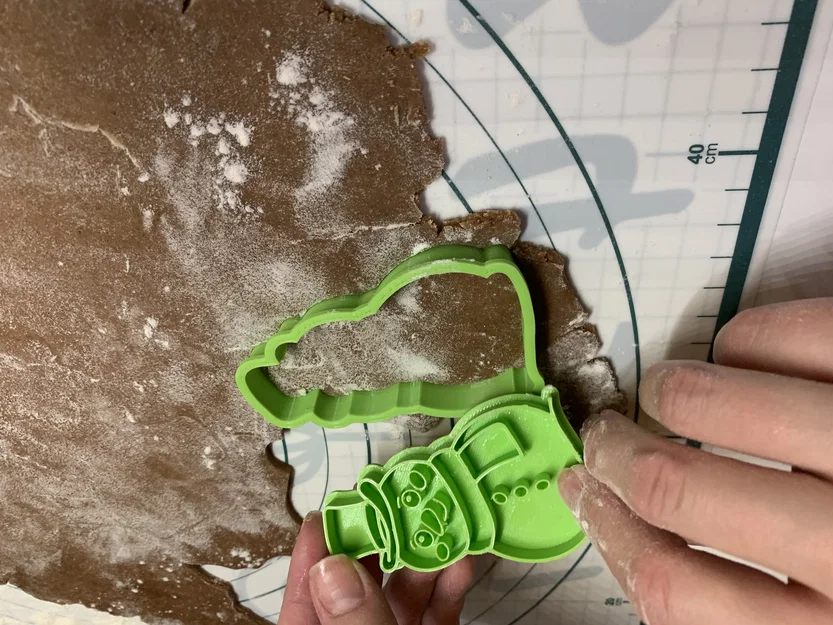 Khuôn cắt bánh quy người tuyết - Image 5