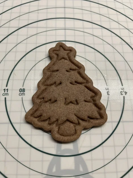 Khuôn cắt bánh quy hình cây thông Noel - Image 2