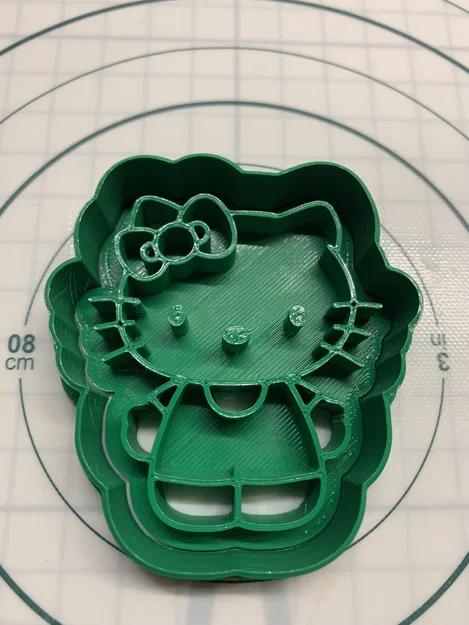 Khuôn cắt bánh quy hình Hello Kitty - Image 2