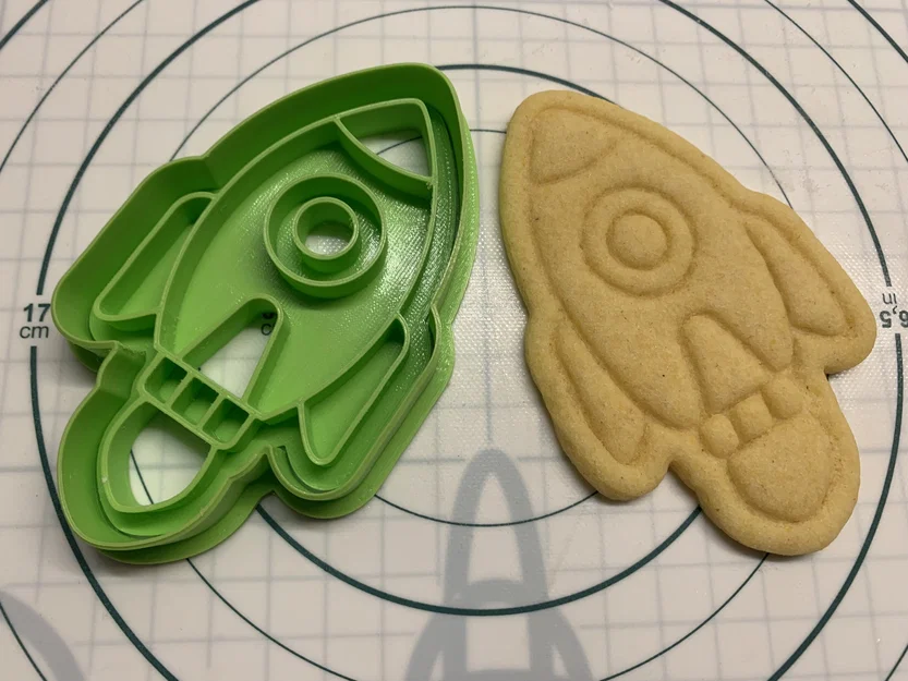 Khuôn cắt bánh quy hình phi thuyền - Image 1