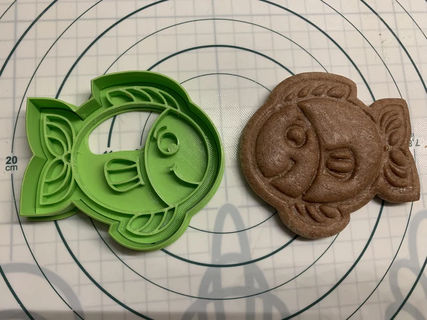 Khuôn cắt bánh quy hình cá - Image 1