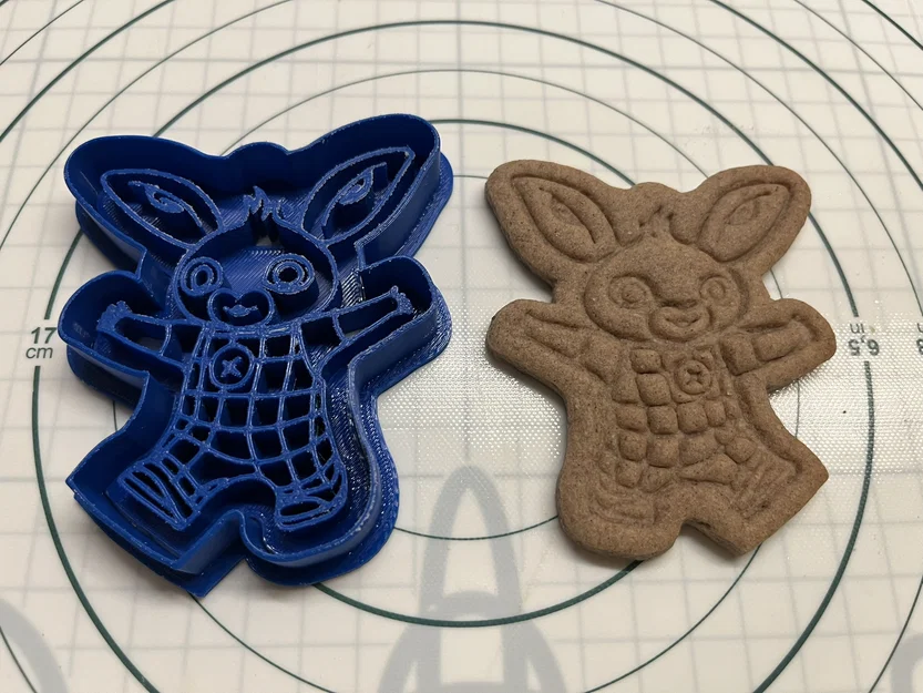 Khuôn cắt bánh quy Bunny Bing - Image 1