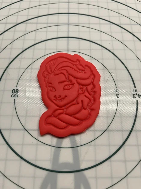 Khuôn cắt bánh quy Elsa - Image 5