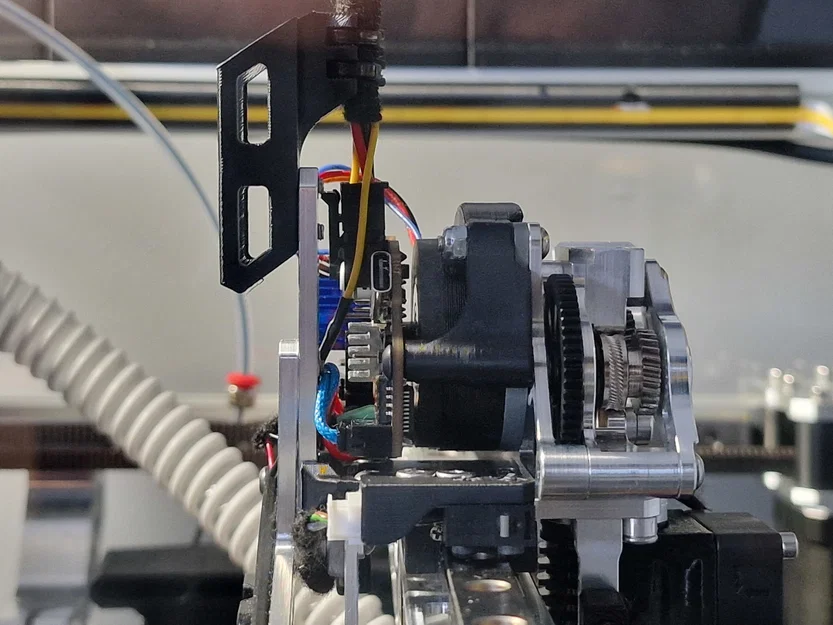 Ngàm gắn EBB36 cho VZBOT VZ235 VZ330 - Kèm ống dẫn gió New Beacon - Image 1