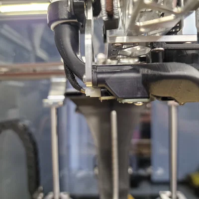 Ngàm gắn EBB36 cho VZBOT VZ235 VZ330 - Kèm ống dẫn gió New Beacon