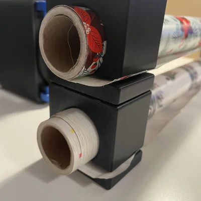 Giá đỡ cuộn giấy gói quà 3D thông minh - Xếp chồng, gắn tường cực gọn