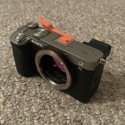 Thumb Grip in 3D cho Sony a7C - Giải pháp cầm máy chắc chắn hơn