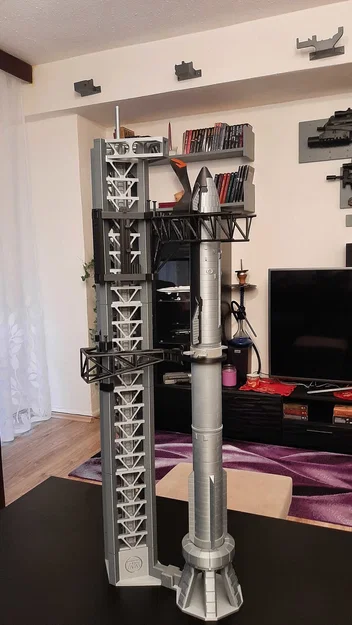 Mô hình tàu vũ trụ Superheavy Starship và Tháp phóng (Launch Tower) - Image 2
