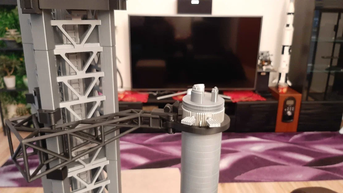 Mô hình tàu vũ trụ Superheavy Starship và Tháp phóng (Launch Tower) - Image 10