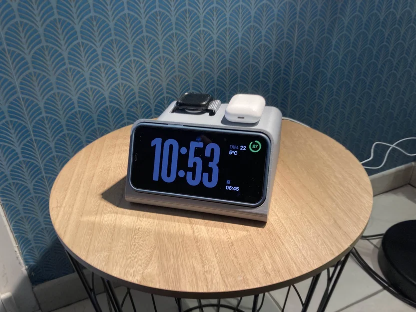 Đế sạc đa năng 3 trong 1 cho iPhone Standby Mode, Apple Watch, AirPods - Image 1