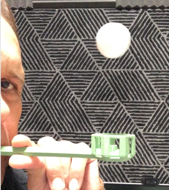 Đồ chơi thổi bóng lơ lửng (Levitate The Ball) - Image 1