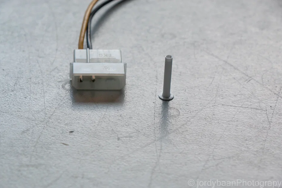 Dụng cụ in 3D hỗ trợ tháo chân cắm Molex cho PC - Image 1