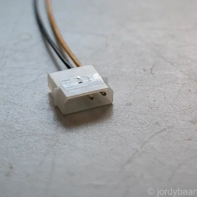 Dụng cụ in 3D hỗ trợ tháo chân cắm Molex cho PC