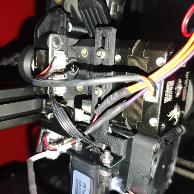 Creality Ender 3 V3 SE CR Touch - Ngàm chỉnh linh hoạt
