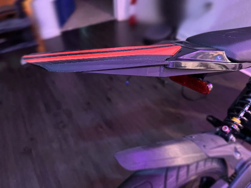 Bộ phận nối đuôi chắn bùn Talaria X3 - Image 2