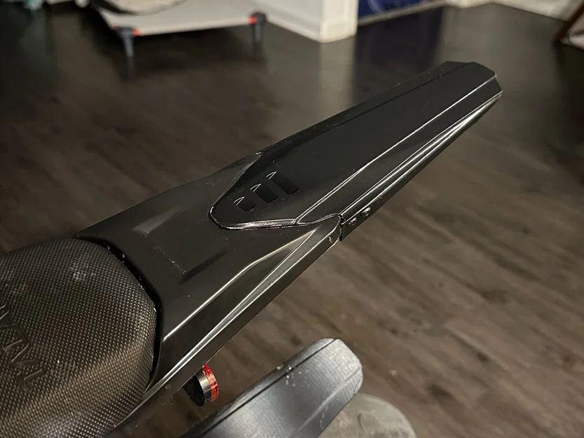 Bộ phận nối đuôi chắn bùn Talaria X3 - Image 3