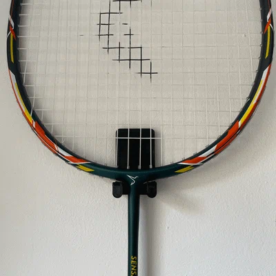 Giá treo vợt cầu lông / Badminton racket holder