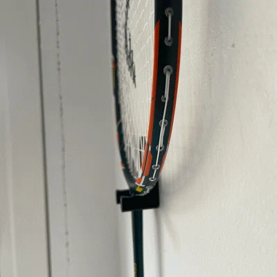 Giá treo vợt cầu lông / Badminton racket holder