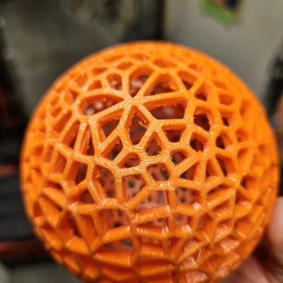 Quả bóng Airless họa tiết Voronoi (bền chắc) 120mm
