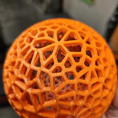 Quả bóng Airless họa tiết Voronoi (bền chắc) 120mm