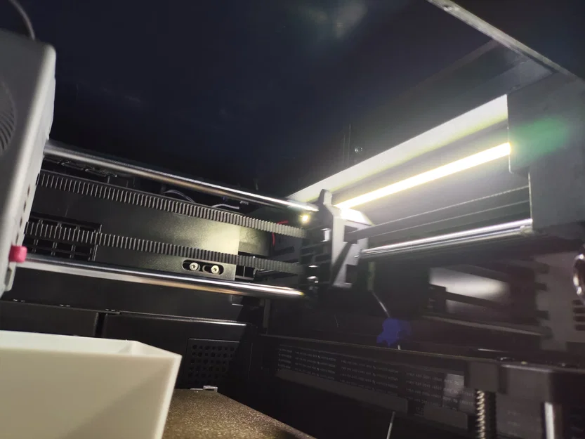 Giá đỡ đèn LED COB 8mm cho Adventurer 5M (A5M) kèm nam châm giữ - Image 1