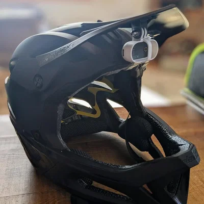 Ngàm Gắn GoPro Dưới Lưỡi Trai Cho Nón Troy Lee Designs Stage