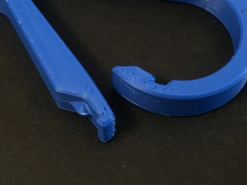 Móc treo đa năng (Utility Carabiner): Phụ kiện kẹp giữ chắc chắn và tiện lợi - Image 3