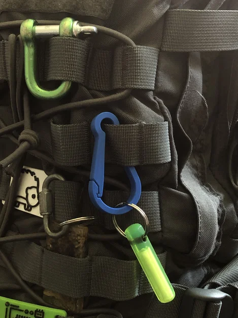 Móc treo đa năng (Utility Carabiner): Phụ kiện kẹp giữ chắc chắn và tiện lợi - Image 8