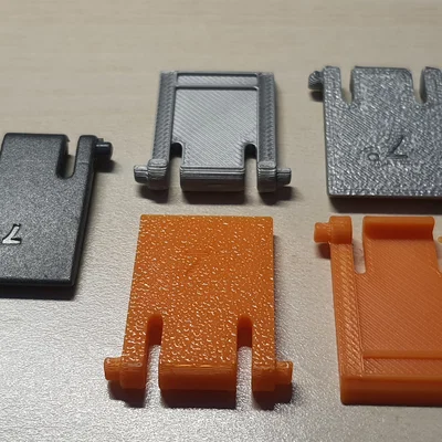 Chân đế bàn phím Logitech thay thế (20x30mm, 7 độ)