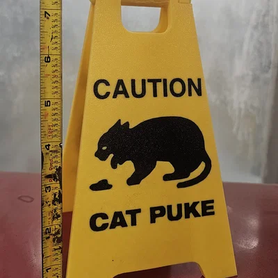 Biển báo "Caution Cat Puke" (Cao khoảng 200mm)