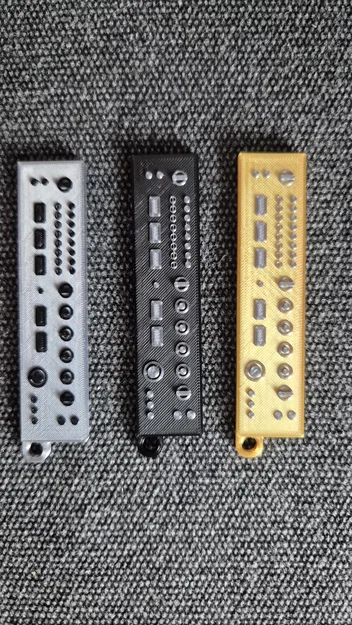 Móc khóa mô hình amply RADMOR 5411/5102 - Image 1