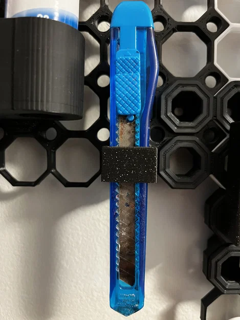 Multiboard - Giá đỡ dao rọc giấy siêu mỏng - Image 1