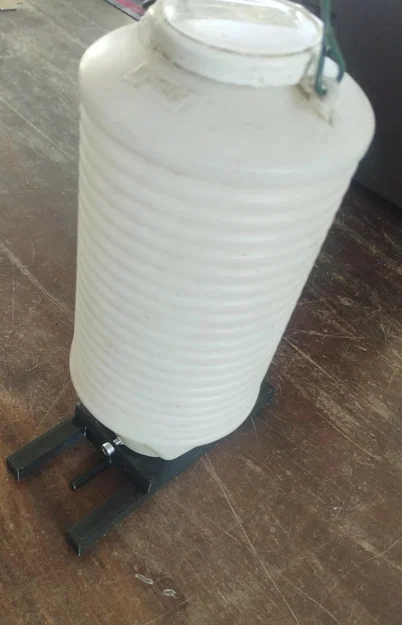 Chân Đế Thay Thế Cho Giá Đỡ Chỗ Cho Chim Ăn - Image 1