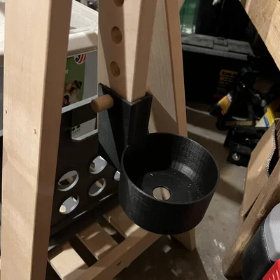 Giá treo bình nước 3D tiện lợi cho chân bàn Ikea Mittback
