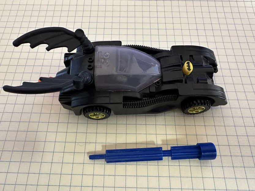 Mũi giáo/cây húc thay thế cho xe Batmobile 2008 McDonald's / Lego - Image 1
