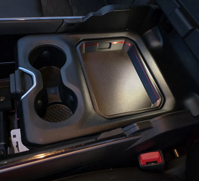 Khay đựng đồ tiện ích cho bệ tì tay xe RAM 1500 (2019-2026) - Image 1