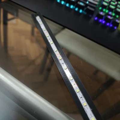 Giá đỡ đèn LED cho Flashforge Adventurer 5 M (AD5M) – Lắp nhanh, có nam châm