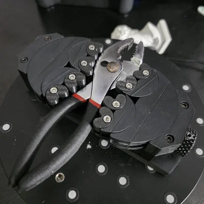 Fractal Vise cho bàn xoay Revopoint Dual Axis