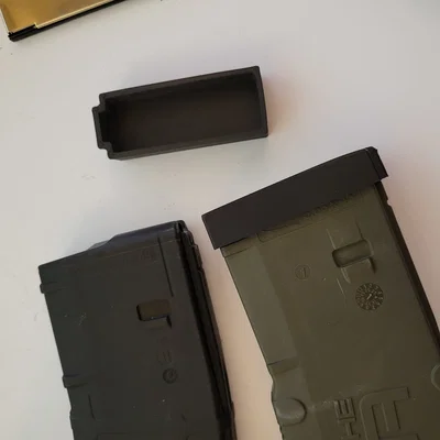 Nắp che bụi cho băng đạn AR15 (cỡ 5.56) - Thiết kế in 3D hữu ích