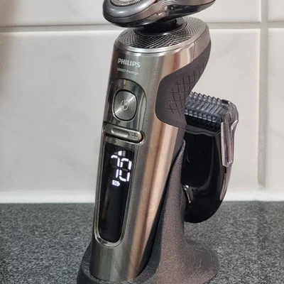 Đế dựng máy cạo râu điện - Philips S9000 Prestige